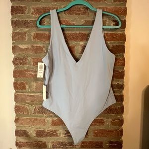 Aritzia Babaton Contour Bodysuit